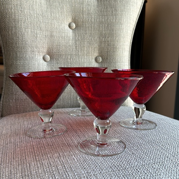 Artland Iris Ruby Red Hand Blown Bubble Gasses (Set of 4) - Picture 2 of 9